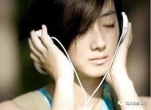 娱乐吃瓜酱戴耳机,揭秘娱乐圈幕后故事