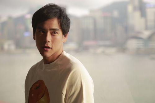 娱乐圈吃瓜男生是谁,吃瓜男生竟是这位神秘人物！